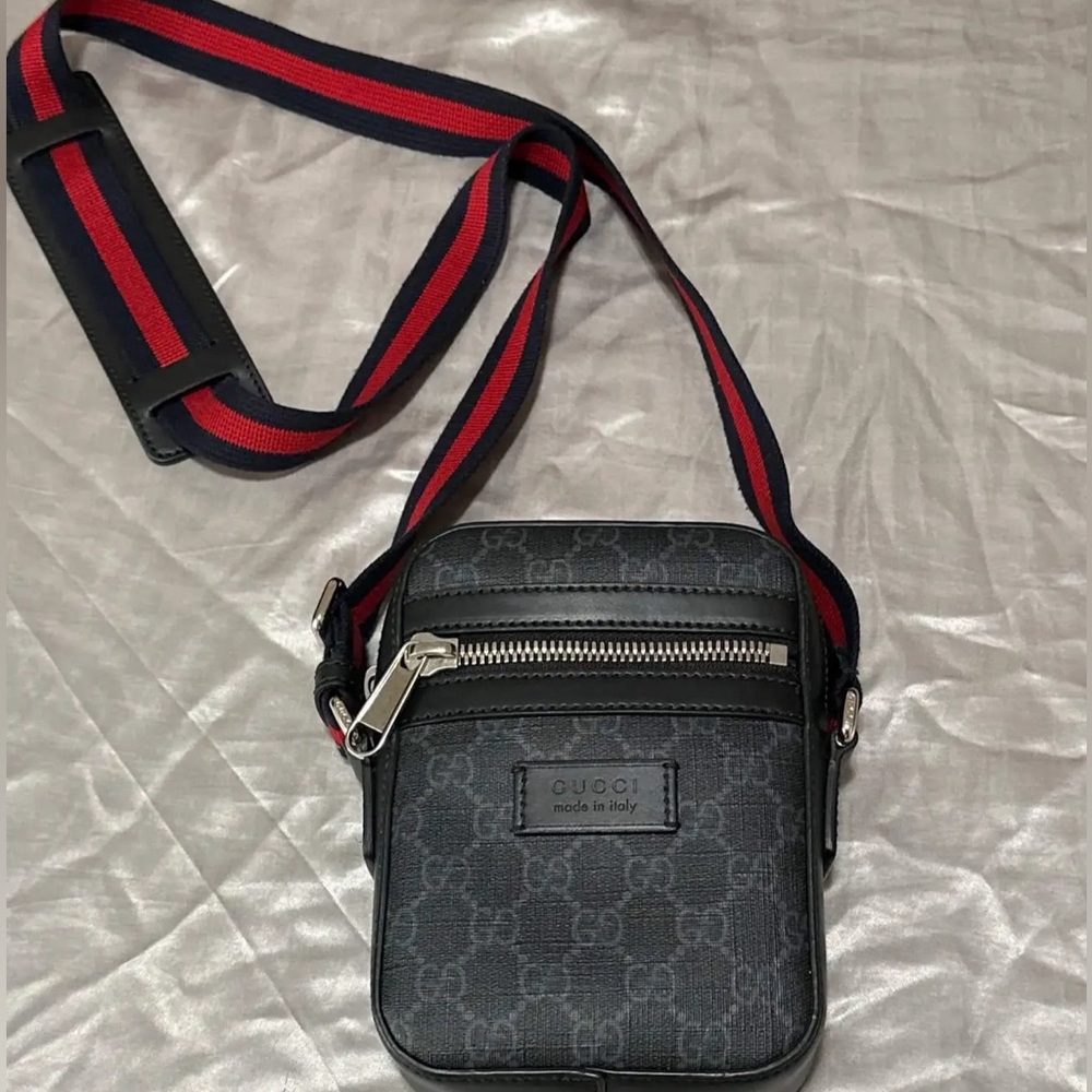 GUCCI GG Supreme Monogram Appia Calfskin Web Messenger Bag Black